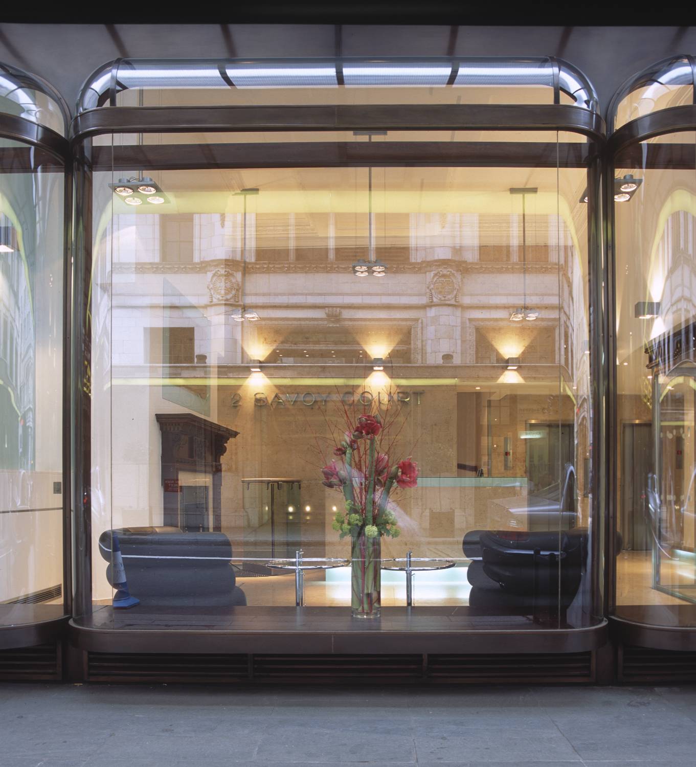  savoy court: Listed building refurbishment 